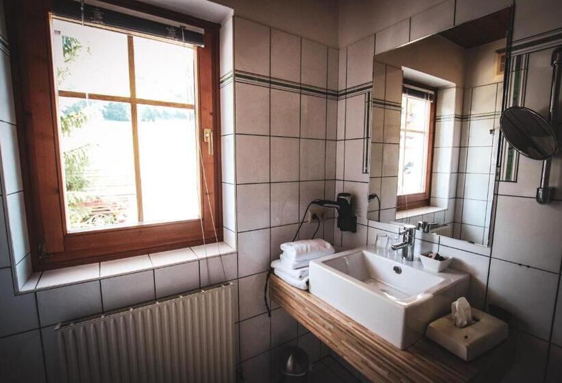 １ベッドルームアパートメント, Active By Leitner S