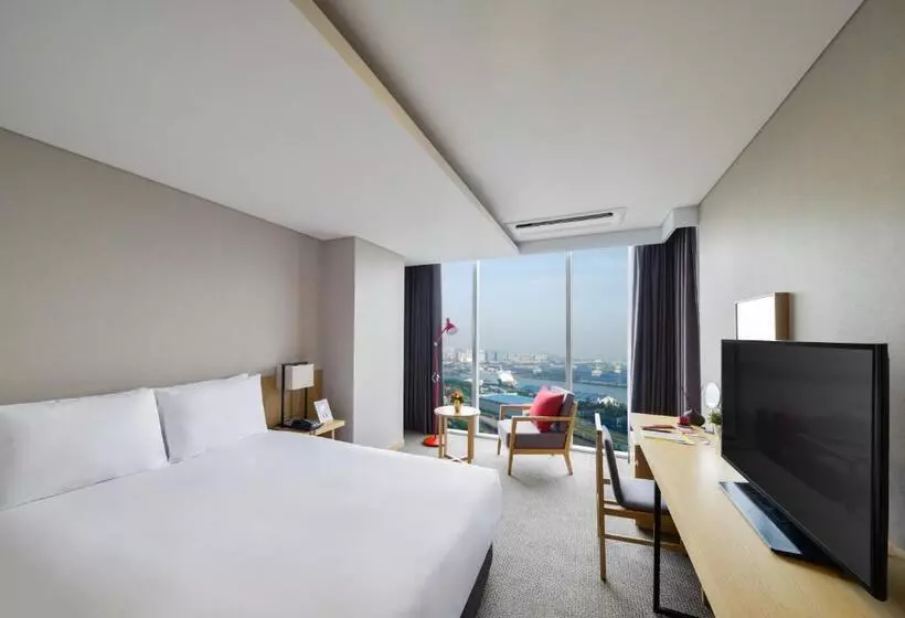 Deluxe Room with Views