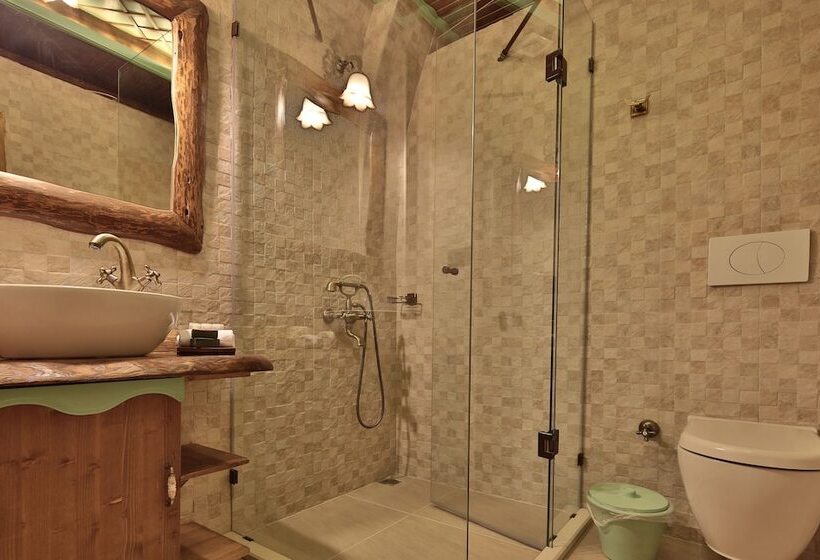 اتاق استاندارد سه نفره, Elif Stone House