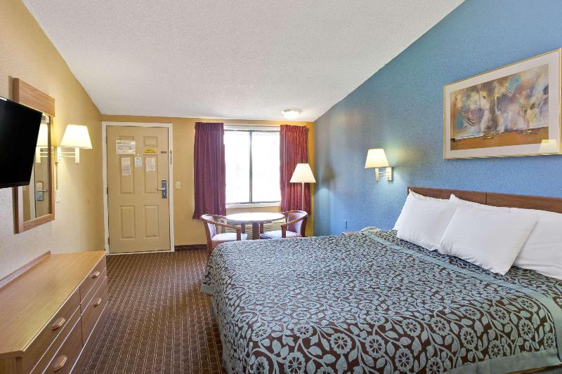 غرفة قياسية لذوى الاحتياجات الخاصة, Hilton Garden Inn Cartersville