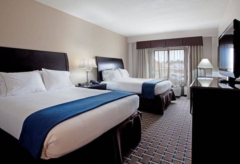 Номер Стандарт 2 Двуспальные Кровати, Holiday Inn Express Hotel & Suites Hope Mills Fayetteville Airport, An Ihg