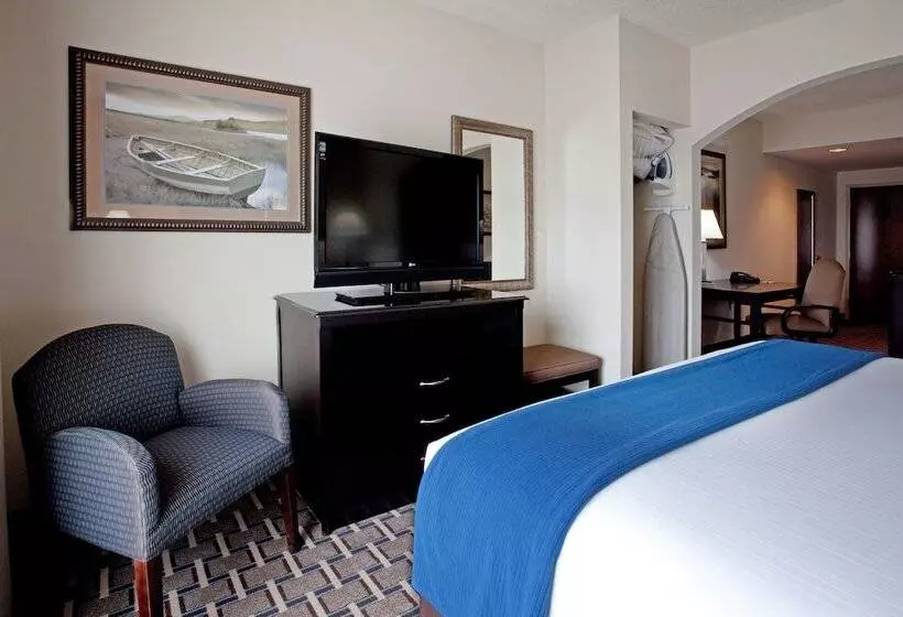 身障者適用スイートルーム, Holiday Inn Express Hotel & Suites Hope Mills Fayetteville Airport, An Ihg
