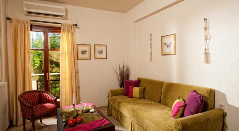 标准三人间, Malia Mare