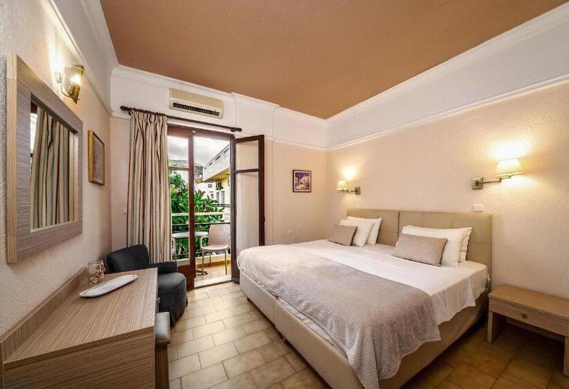 标准间, Malia Mare