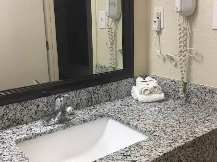 身障者適用スーペリアールーム, Red Roof Inn Fort Worth   Saginaw