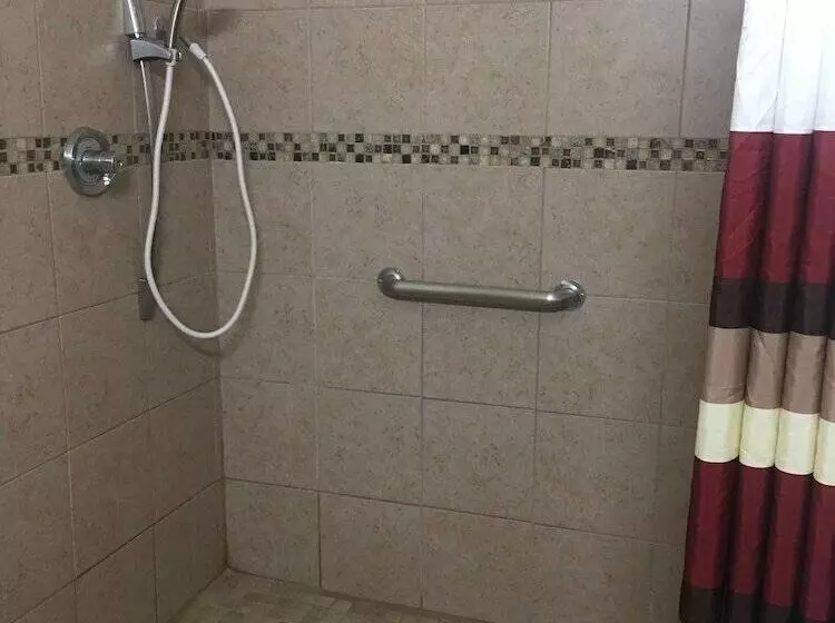 身障者適用スーペリアールーム, Red Roof Inn Fort Worth   Saginaw