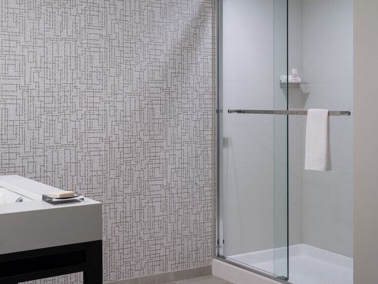 주니어 스위트, St. Petersburg Marriott Clearwater