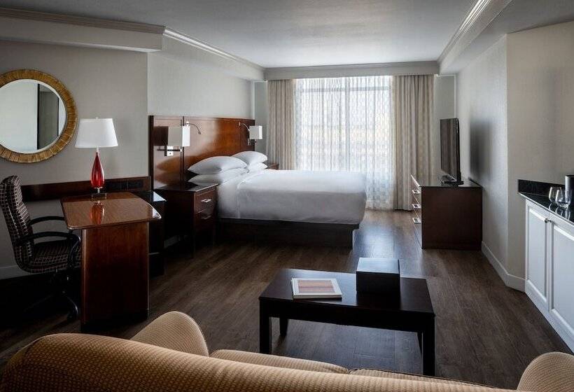 주니어 스위트, St. Petersburg Marriott Clearwater