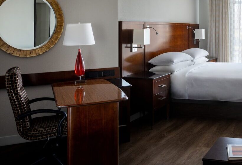 주니어 스위트, St. Petersburg Marriott Clearwater