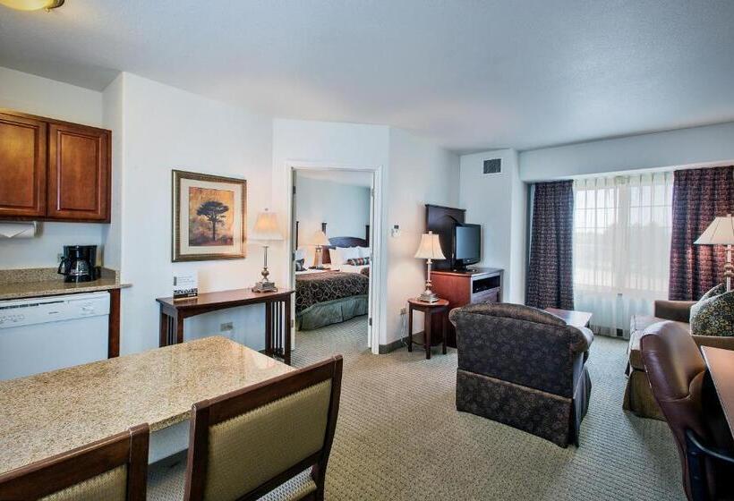 スイート, Staybridge Suites Rockford, An Ihg