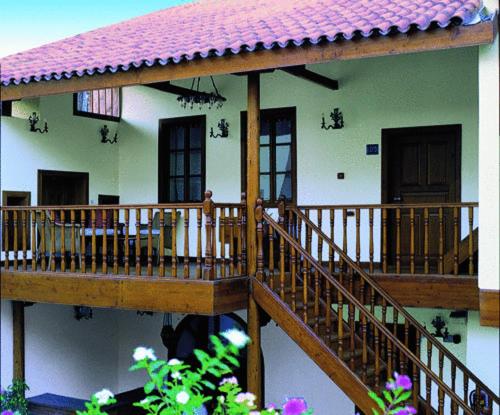 חדר דלוקס, Tekeli Konaklari