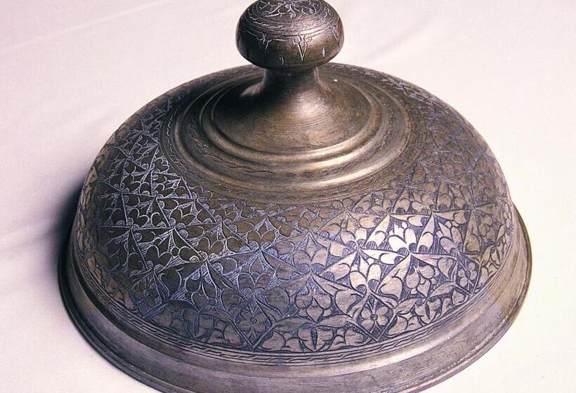 חדר דלוקס, Tekeli Konaklari