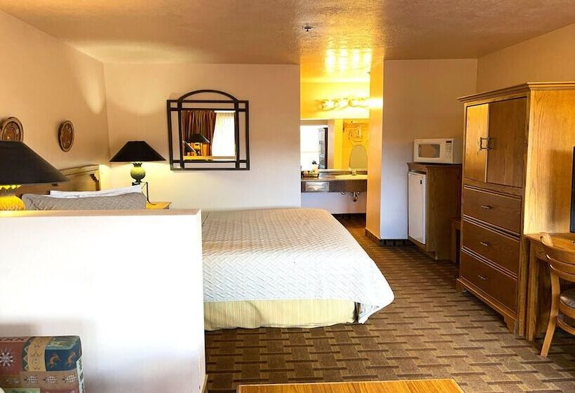 带大床的标准间, The Noor