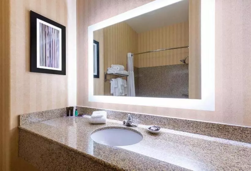 Superior-studio, Wingate By Wyndham Moses Lake