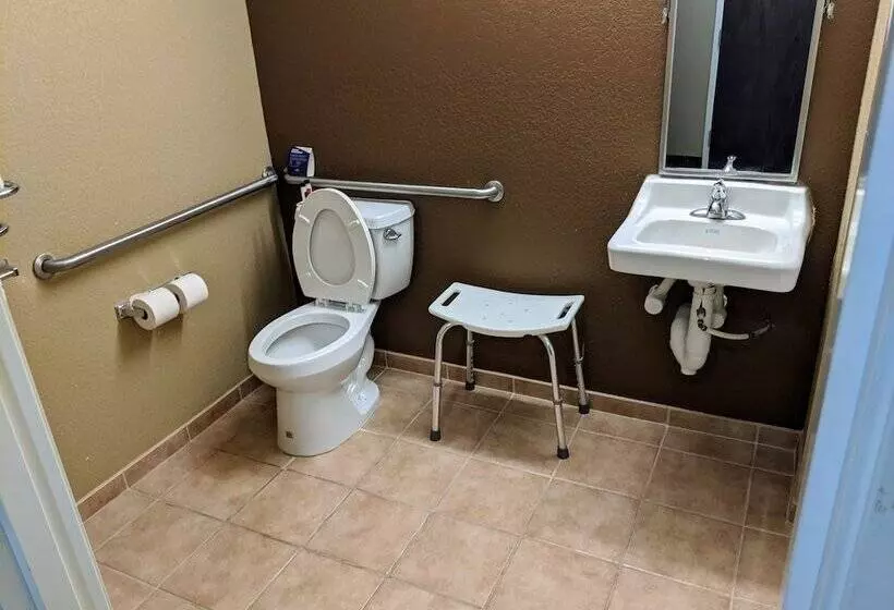 身障者適用スタンダードルーム, Microtel Inn And Suites Montgomery