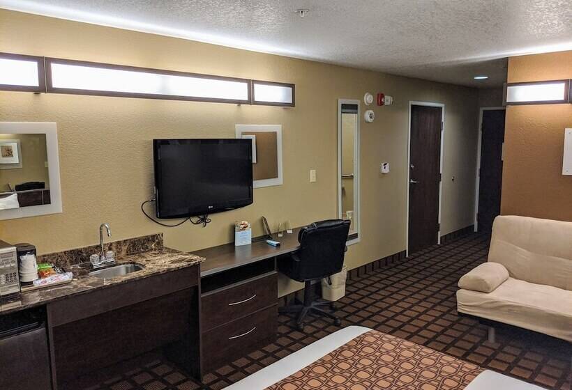 Номер Deluxe Адаптированный для Инвалидов, Microtel Inn And Suites Montgomery