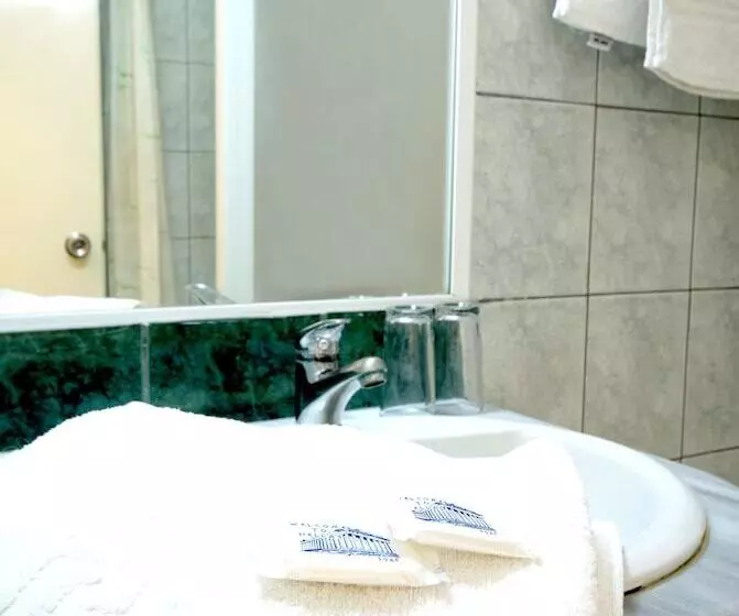 اتاق استاندارد یک نفره, Poseidon Hotel And Apartments