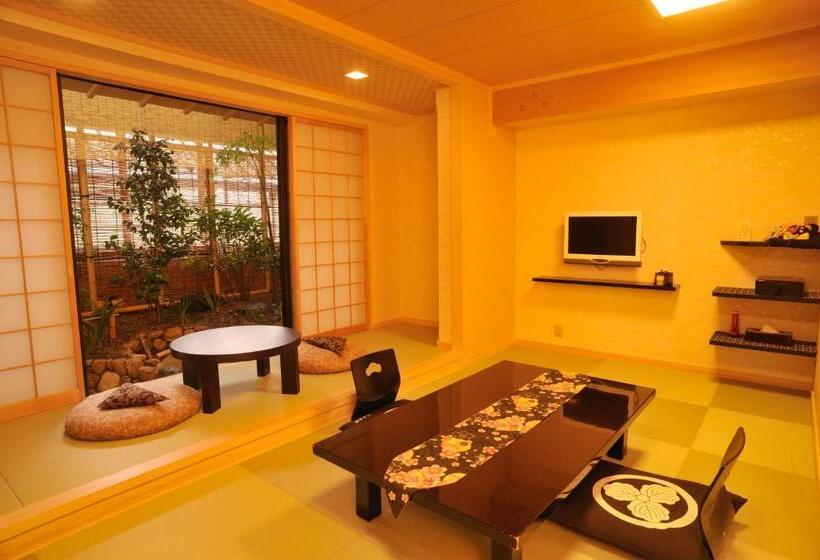 اتاق استاندارد با چشم‌انداز باغ, Matsui Honkan