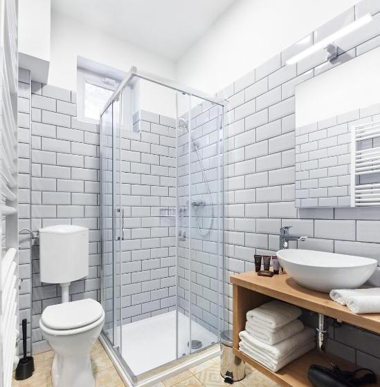 إستوديو ديلوكس, Lorelei Pension Adults Only