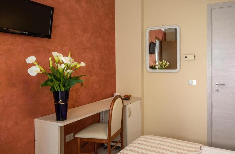 标准间带阳台, Acapulco Beach