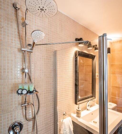 חדר קלאסי עם נוף לגינה, Dolphin Village   Sea Resort By Ran Hotels