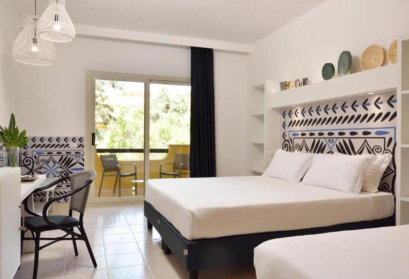 디럭스 룸, Falkensteiner Club Funimation Garden Calabria