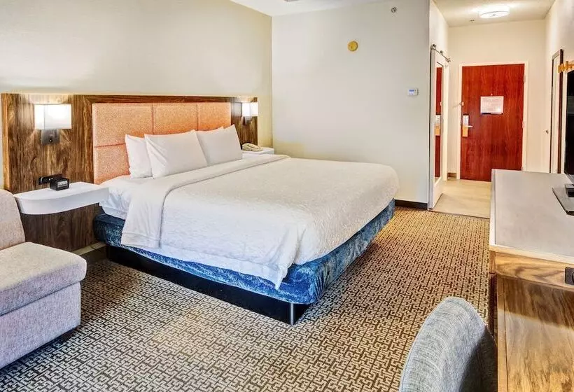 スタンダードルーム, Hampton Inn Van Buren