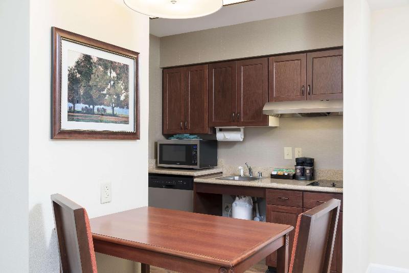 스탠다드 스튜디오 킹침대, Homewood Suites Lexington Hamburg