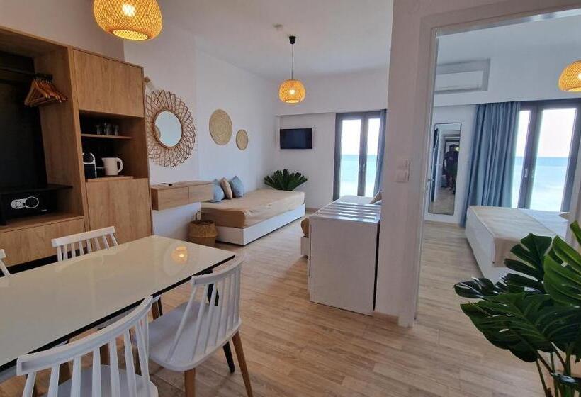 سوییت جونیور با چشمانداز دریا, Sunset Beach