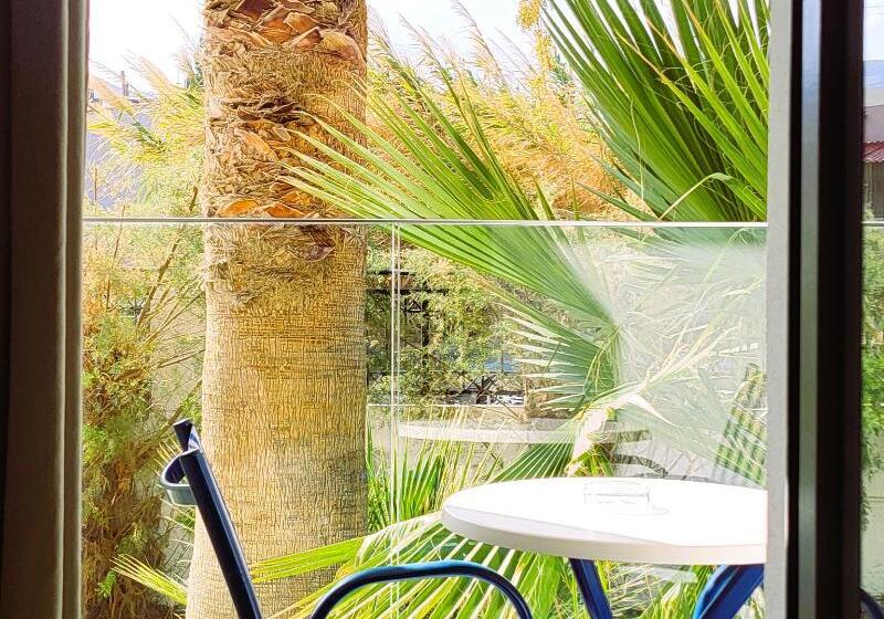 اتاق سوپریور با چشمانداز باغ, Sunset Beach