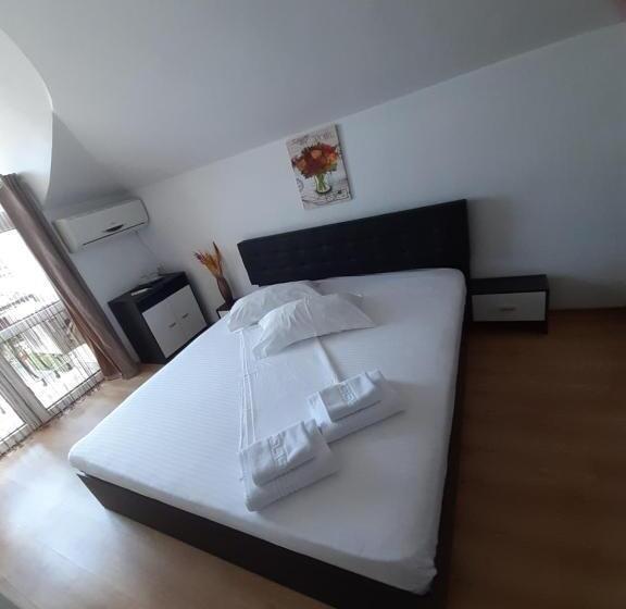 اتاق خانوادگی, Casa Traiana