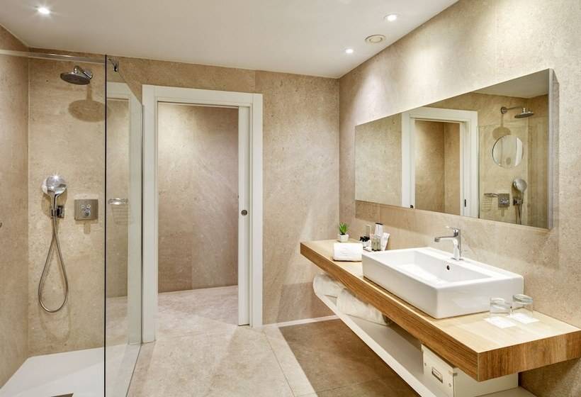 주니어 스위트, Sercotel Calle Mayor