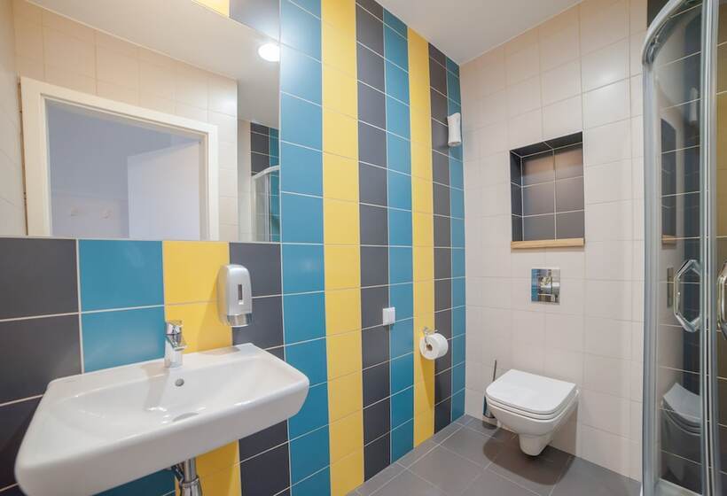 غرفة قياسية فردية, Atlantis Hostel