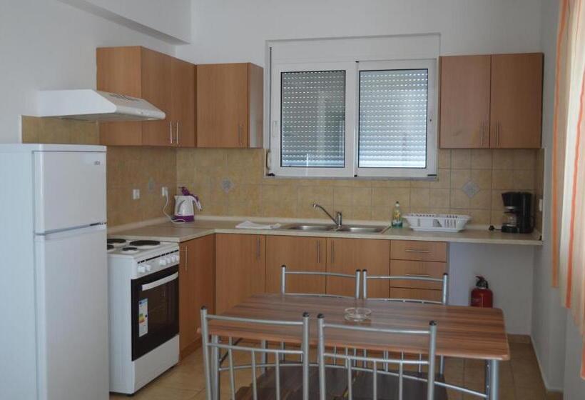 Апартаменты 2 спальни Вид на Сад, Gennadi Gardens Apartments & Villas