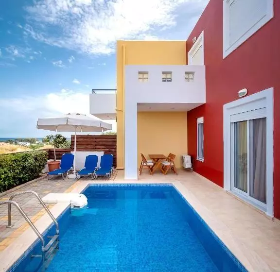 プール付３ベッドルーム　ビラ, Gennadi Gardens Apartments & Villas