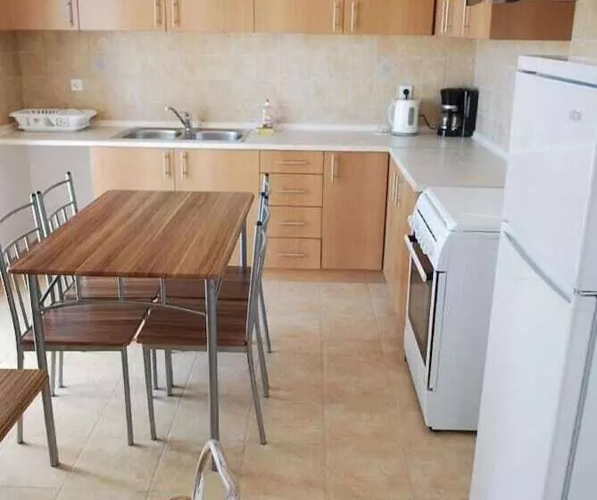 ２ベッドルームアパートメント, Gennadi Gardens Apartments & Villas