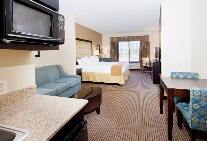 スイート, Holiday Inn Express Hotel & Suites Cordele North By Ihg