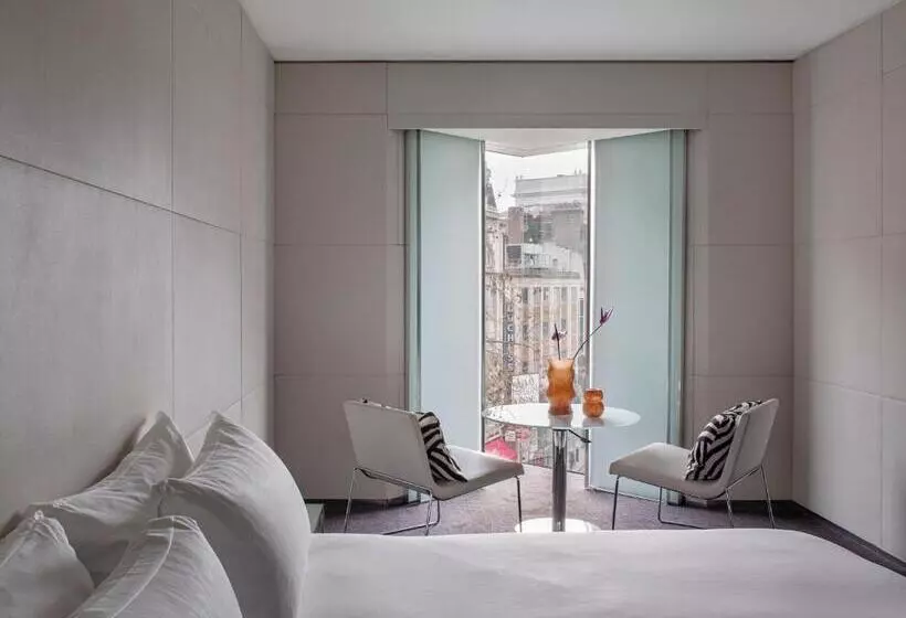 シティビューのスーペリアルーム, Me London By Melia   Covent Garden