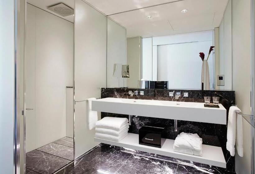 Номер Superior Вид на Реку, Me London By Melia   Covent Garden