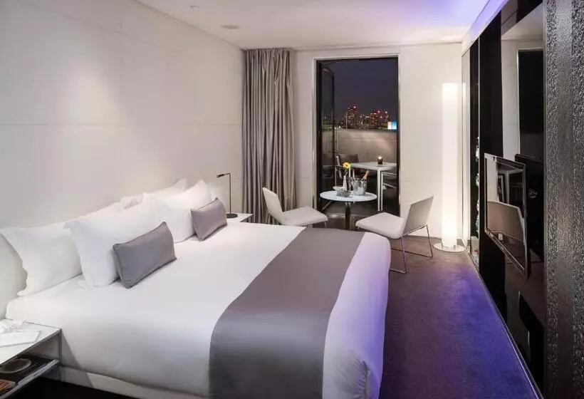リバービュースーペリアールーム, Me London By Melia   Covent Garden