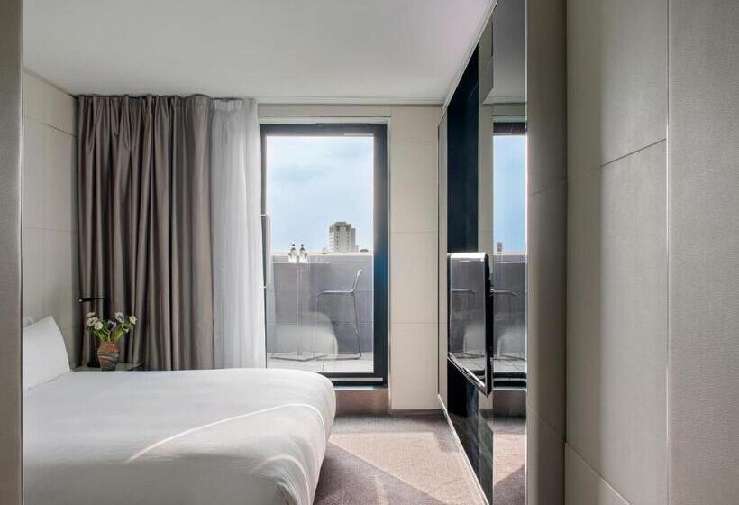 Номер Superior Вид на Город, Me London By Melia   Covent Garden