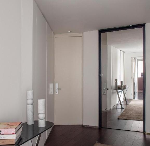 جناح ذو إطلالة, Me London By Melia   Covent Garden