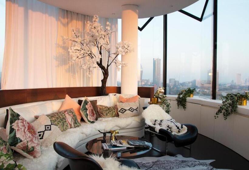 شقة دور أخير غرفتين نوم, Me London By Melia   Covent Garden