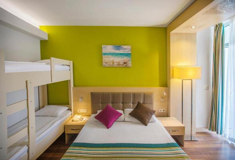 غرفة قياسية مطلّة علي الحديقة, Meri̇di̇a Beach