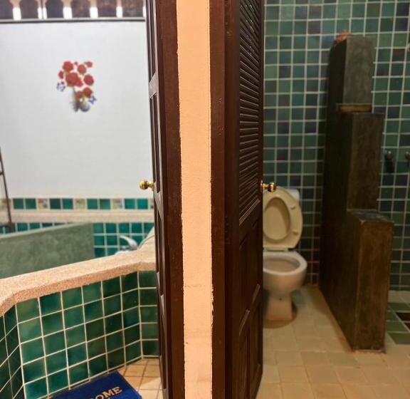 ویلای 1 خوابه, The Royal Shilton Resort