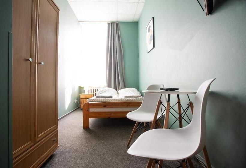 غرفة قياسية, Moon Hostel Wrocław