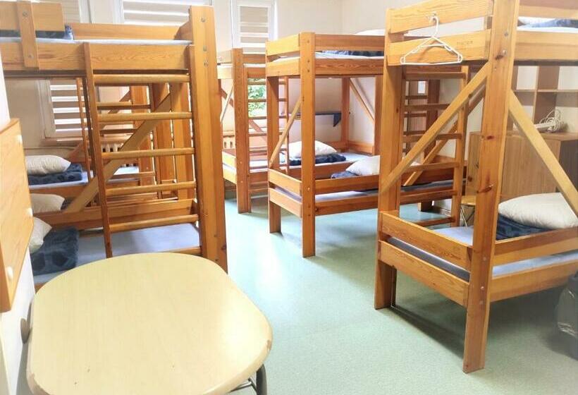 Cama em Quarto Compartilhado, Youth Hostel Podlasie