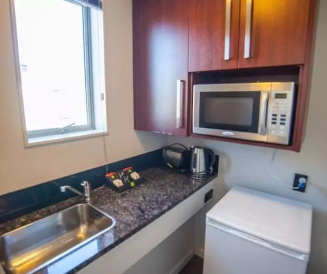 スーペリアスタジオ, City Central Motel Apartments