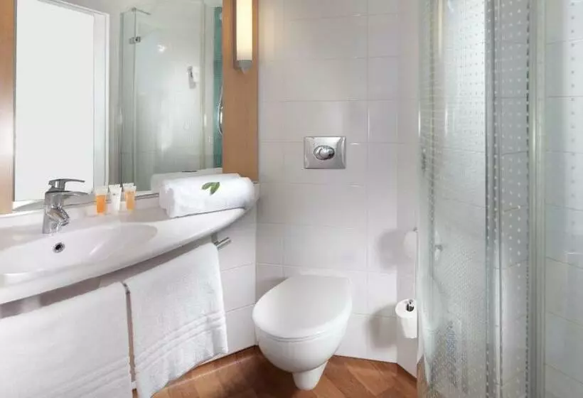 اتاق استاندارد با تخت دوبل, Comfort Hotel Olomouc Centre