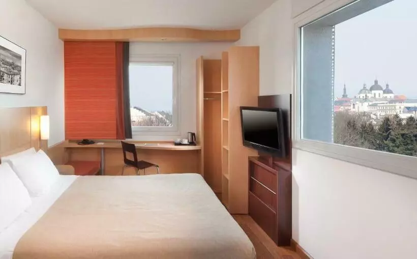 اتاق استاندارد با تخت دوبل, Comfort Hotel Olomouc Centre
